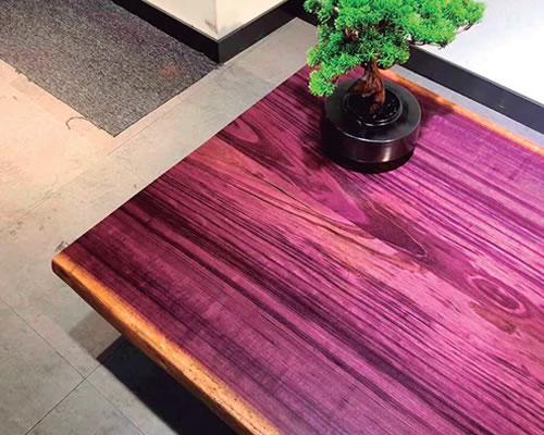 Lee más sobre el artículo Madera Morado